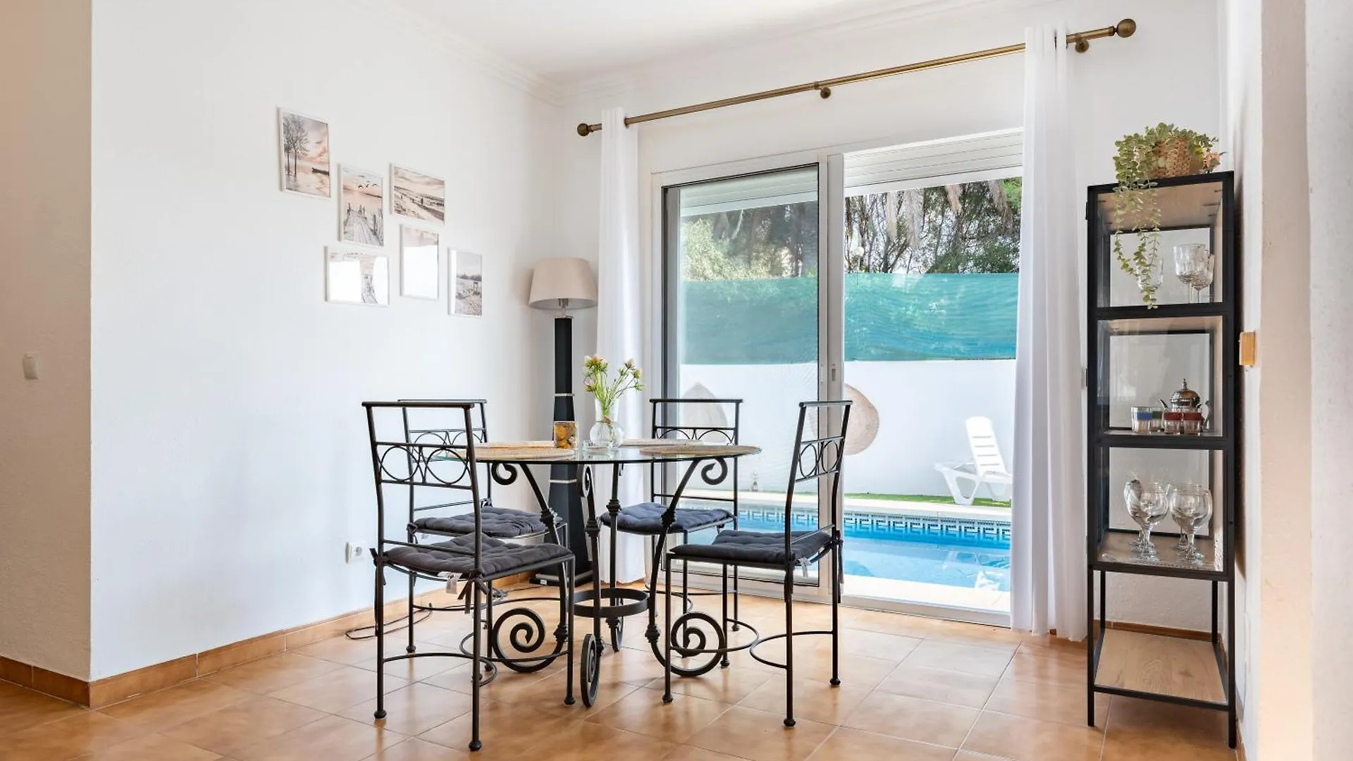 Casa Ideal Entre Mijas Y Fuengirola 0*,  Spain